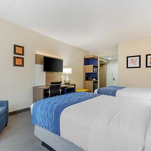 Double Room Two Double Beds Accessible or Non-Smoking
