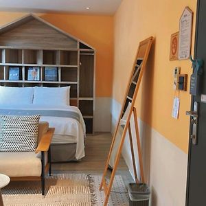Standard Double Room No3 Library