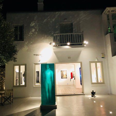 The Big White Gallery