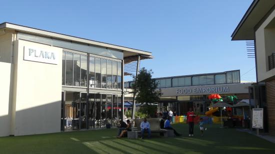 Plaka Restaurant Eastgate