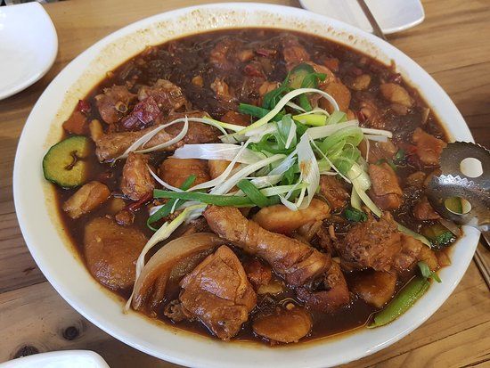 Bongchu Braised Spicy Chicken With Vegetables