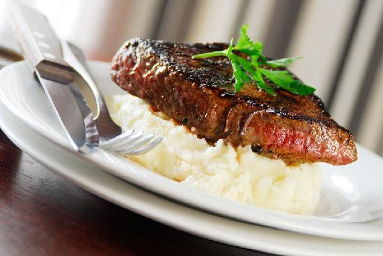 Pyrmont Bridge Hotel