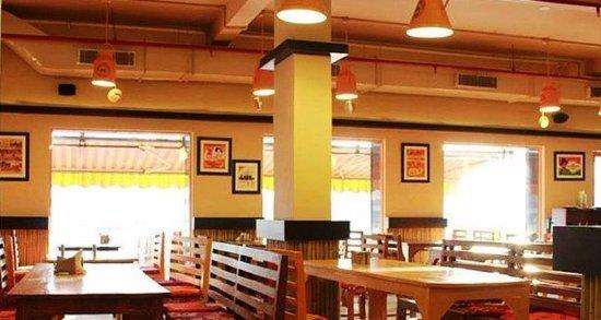 Oye Balle Balle Dhaba