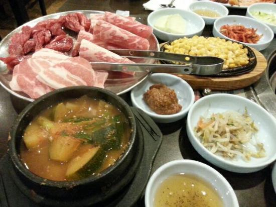 Yakiniku Korea House