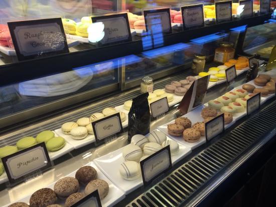 Bon Macaron Patisserie