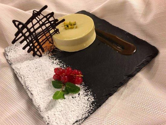 Gate Cafe & Restaurant