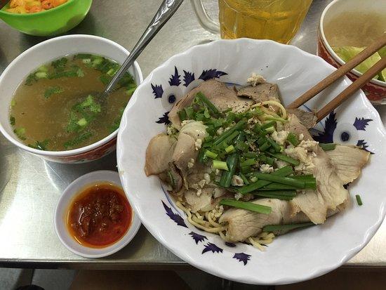 Hu Tieu Mi Thap Cam