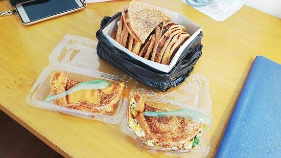 Ayam Goreng Panas Mbok Berek