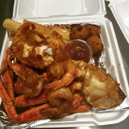 813 Salads & Seafood