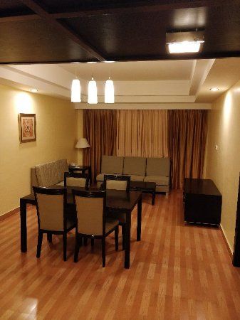 Quality Hotel Restaurant Sabari Classic