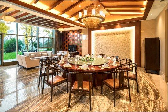 Long Xuan Chinese Restaurant