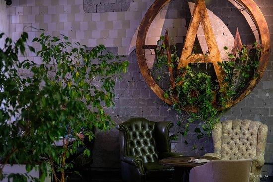 Atelier. Coffee & Crafts