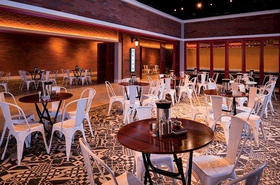 Studio City Dai Pai Dong