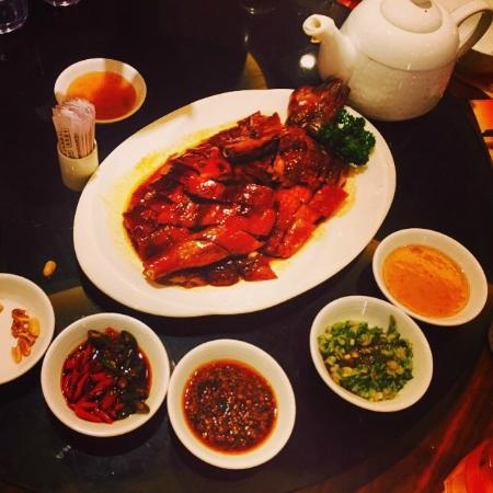 Taiwan beef noodle