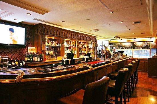 Sherlock Holmes English Pub