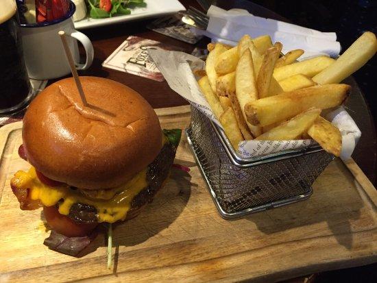 Darkey Kelly's Bar & Restaurant