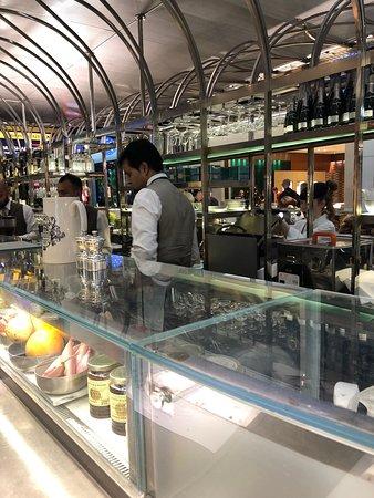 The Bar at Fortnum & Mason Terminal 5