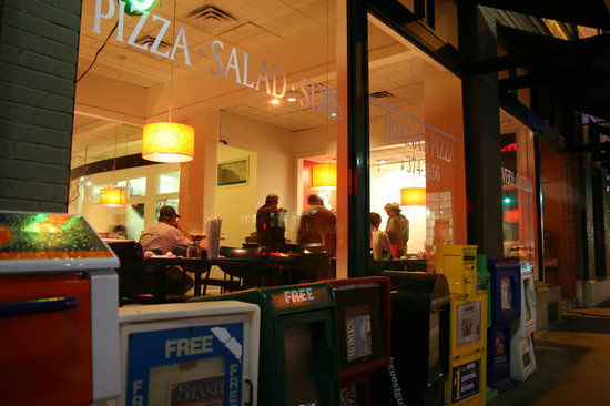 Iriana's Pizza