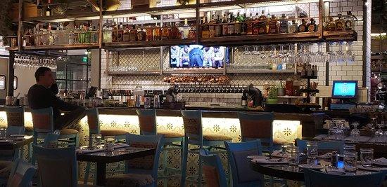 Farmer's Table Bay Park