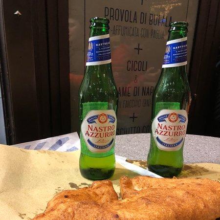 Antica Pizza Fritta da Zia Esterina Sorbillo