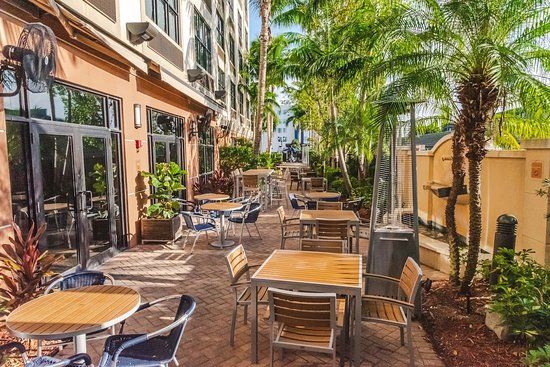 Dockside Grill at The Four Points by Sheraton