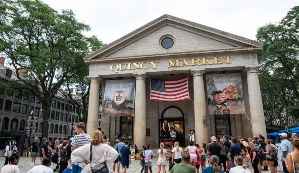 Faneuil Hall Marketplace