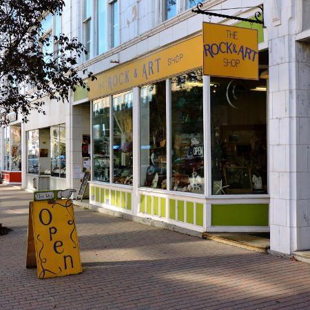 the rock & art shop