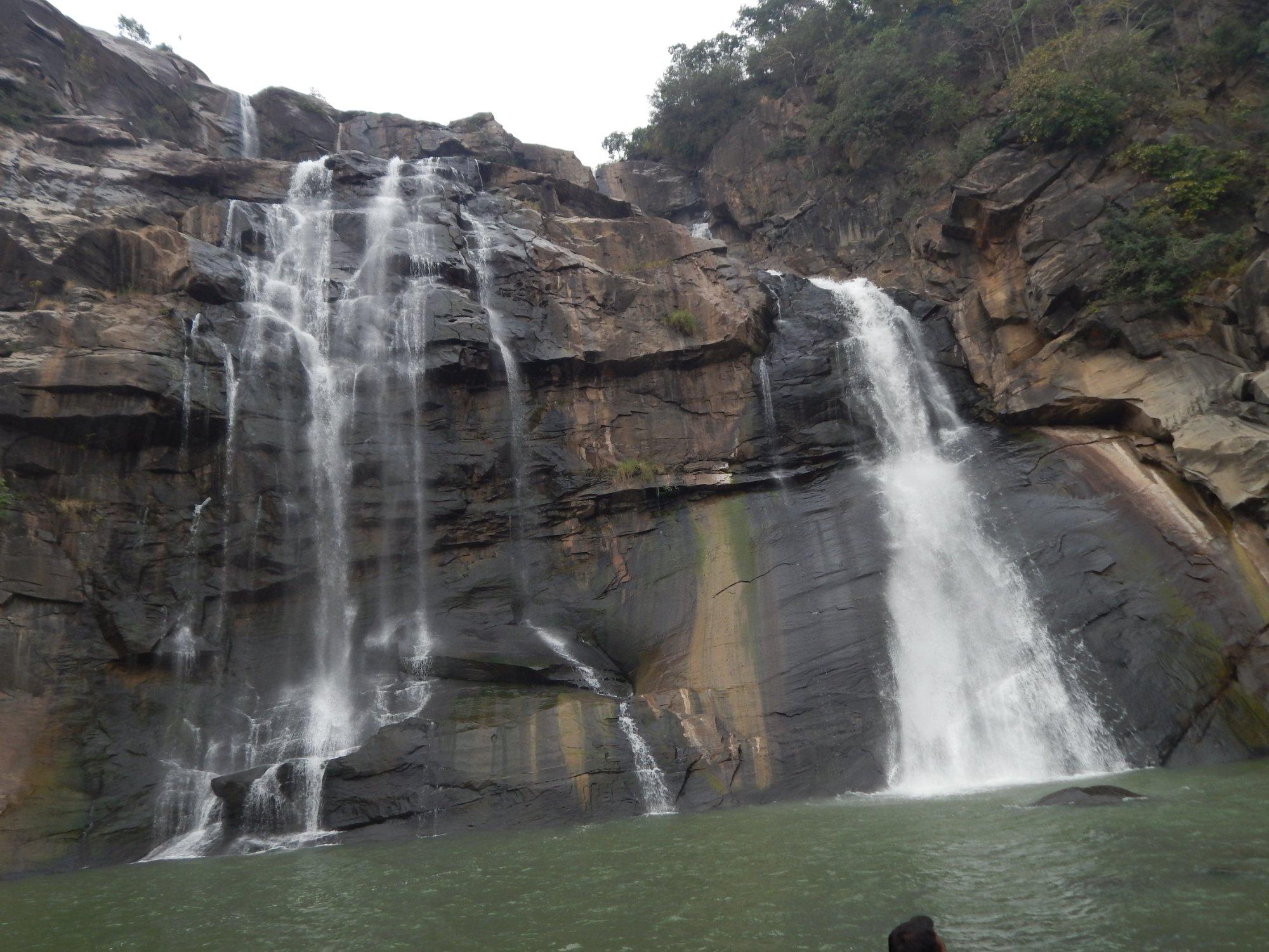 Hundru Falls