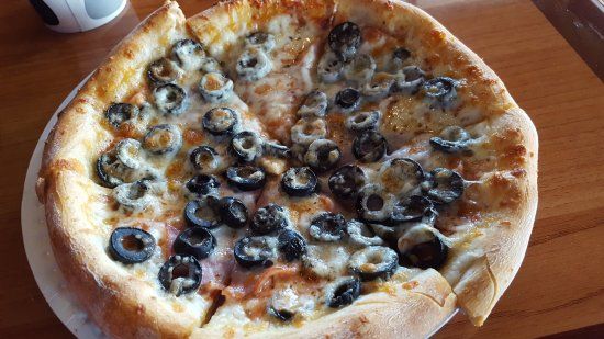 Uncle Tony's Pizzeria