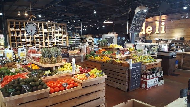 Living Green Fresh Market