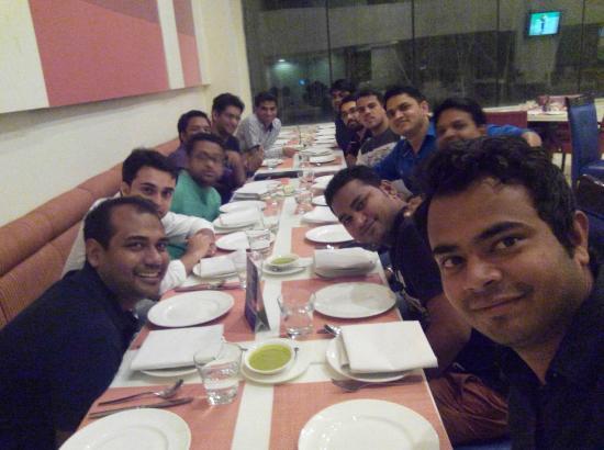 Liquid - The Lounge Bar