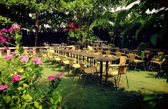 Eden Cafe