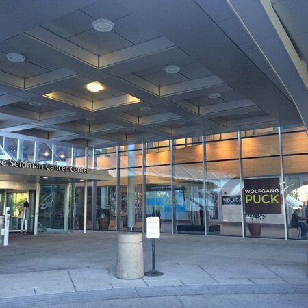 Wolfgang Puck Express